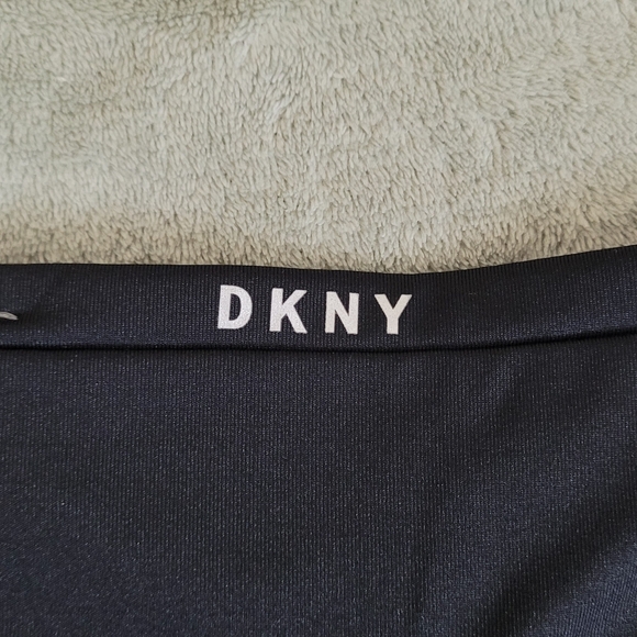 DKNY Sports Woman's High Waist Compressed Mesh Legging Black XL - Picture 5 of 14